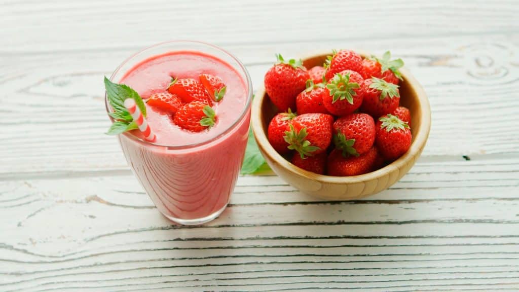 recette cétogène d'un smoothie aux fraises